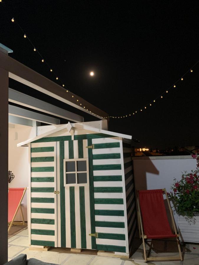 Piazza Fontana Luxury Bed & Breakfast กาลาตีนา ภายนอก รูปภาพ